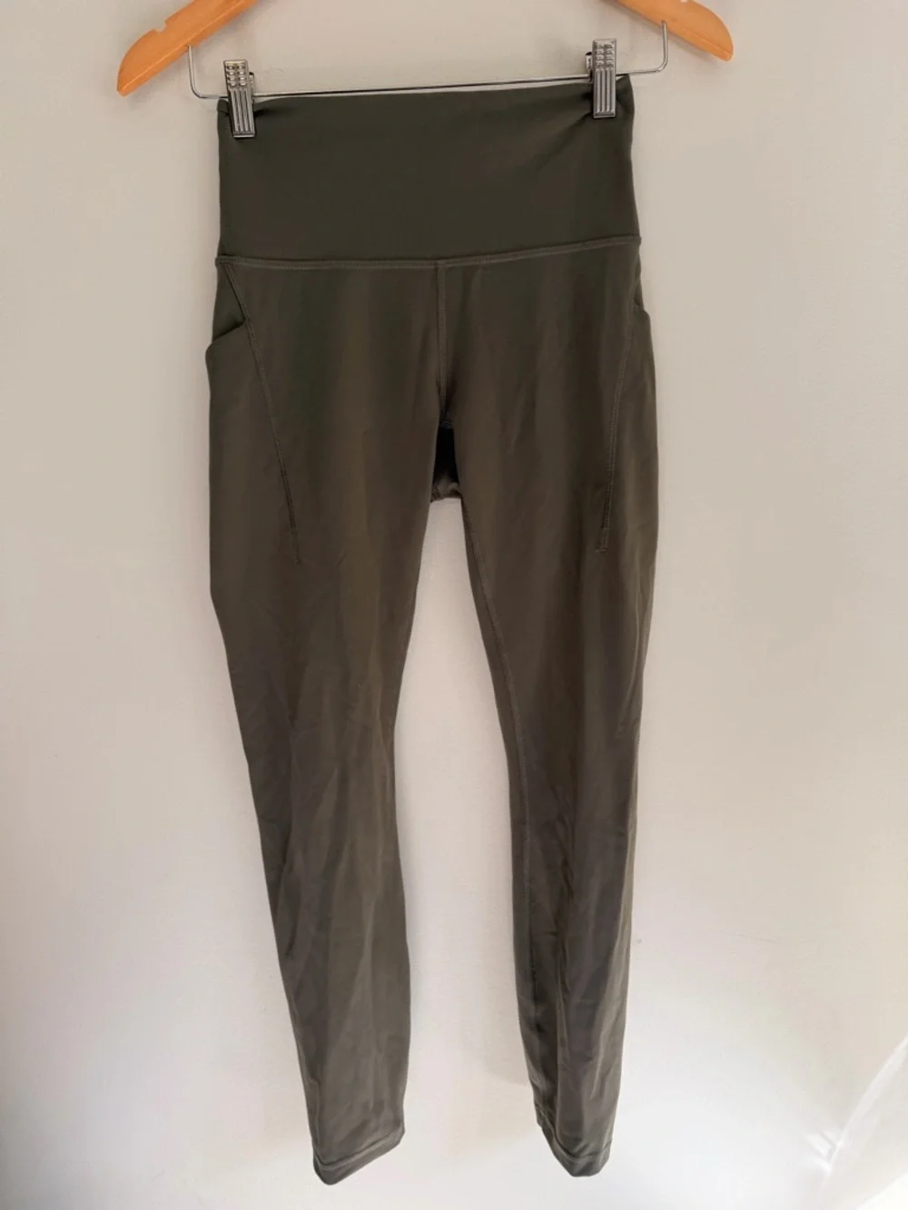 Wunder Train High-Rise Tight with Pockets 25” - Picture 1 of 5